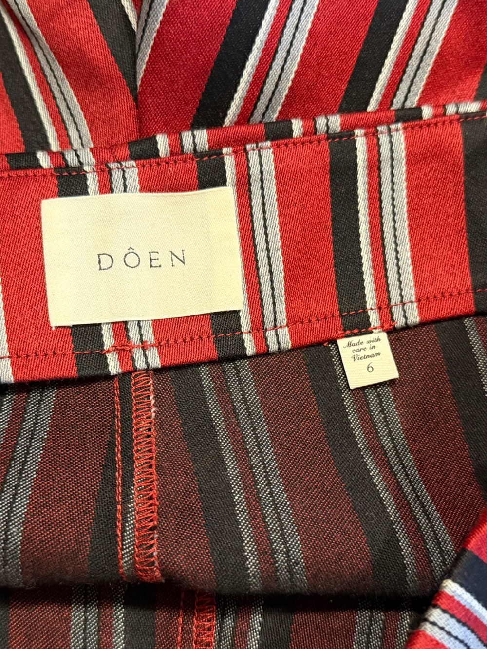 DOEN Rocco Short 6 - Picture 6 of 8